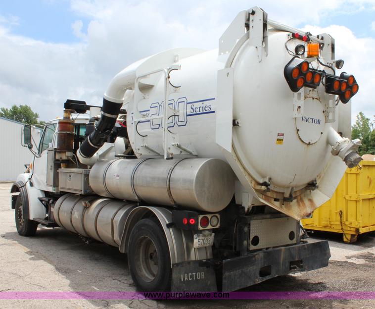 image for item K6002 2003 Sterling L7500 vacuum truck