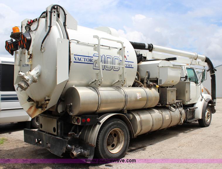 image for item K6002 2003 Sterling L7500 vacuum truck