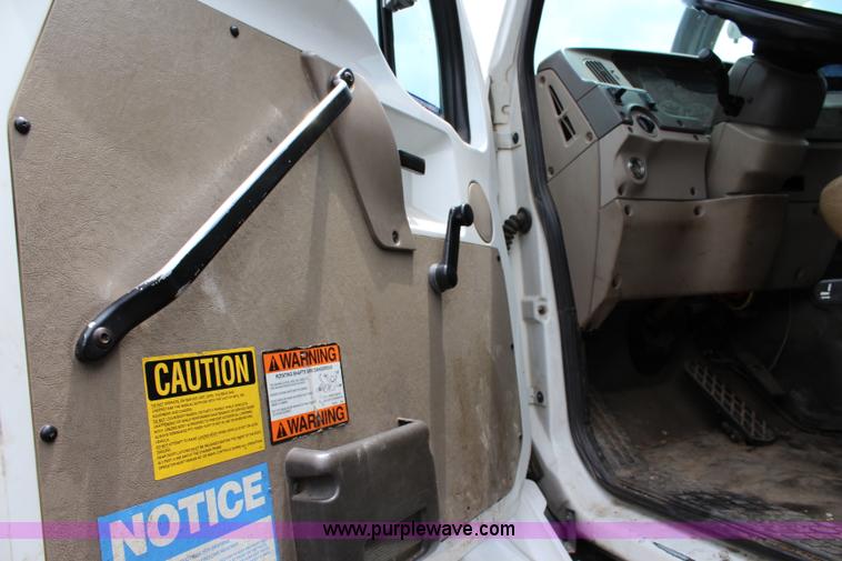 image for item K6002 2003 Sterling L7500 vacuum truck