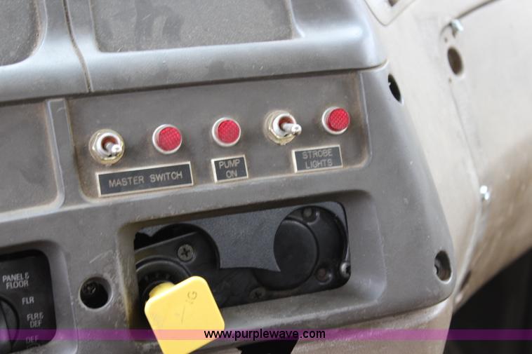 image for item K6002 2003 Sterling L7500 vacuum truck