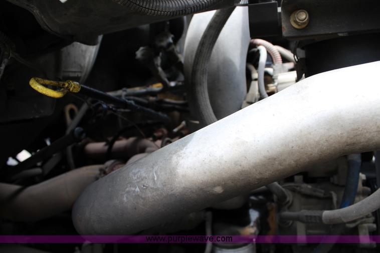 image for item K6002 2003 Sterling L7500 vacuum truck