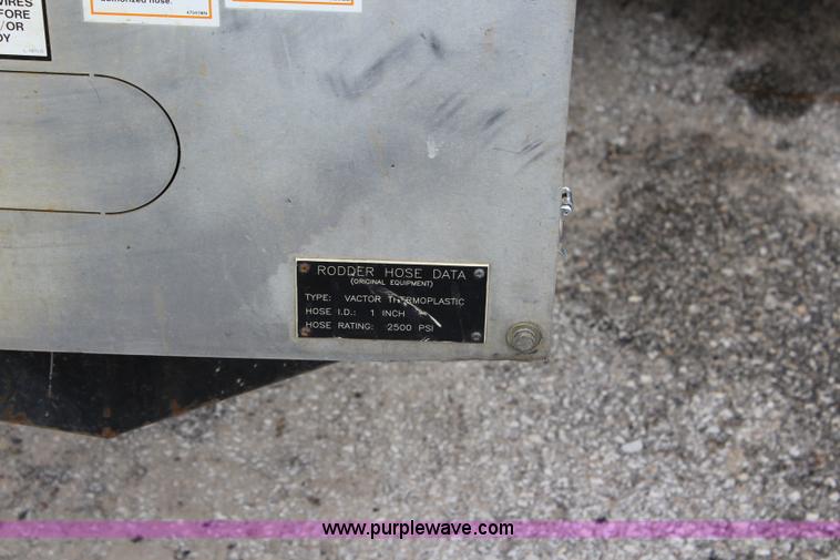 image for item K6002 2003 Sterling L7500 vacuum truck