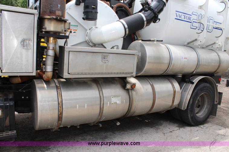 image for item K6002 2003 Sterling L7500 vacuum truck