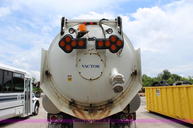 image for item K6002 2003 Sterling L7500 vacuum truck