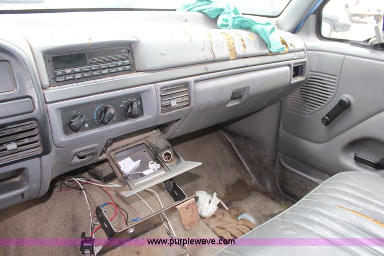 image for item K6004 1997 Ford F250 Crew Cab pickup truck