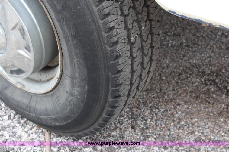 image for item K6004 1997 Ford F250 Crew Cab pickup truck