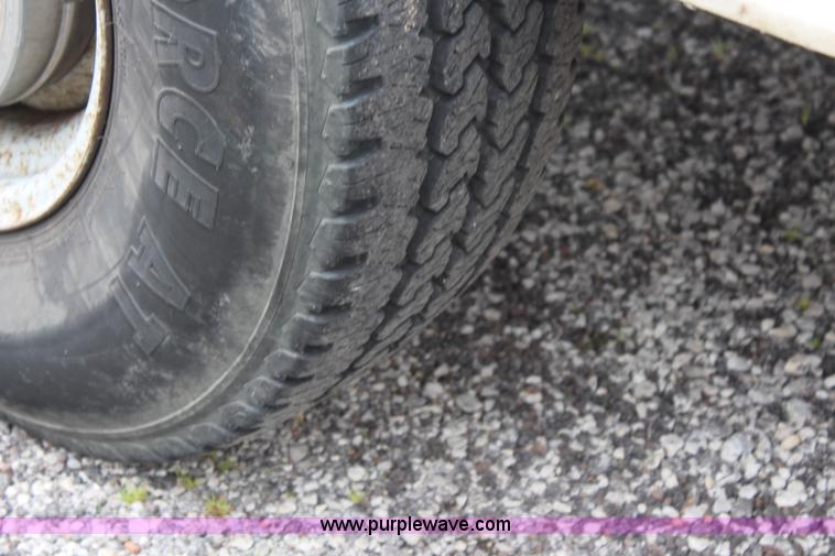 image for item K6004 1997 Ford F250 Crew Cab pickup truck