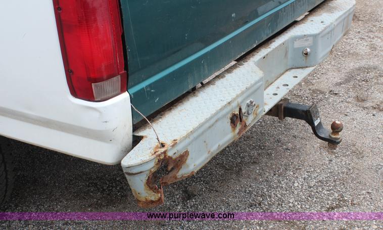 image for item K6004 1997 Ford F250 Crew Cab pickup truck