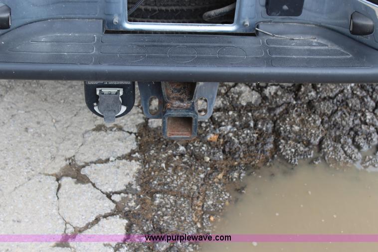 image for item K6934 2005 Chevrolet Suburban 2500 SUV