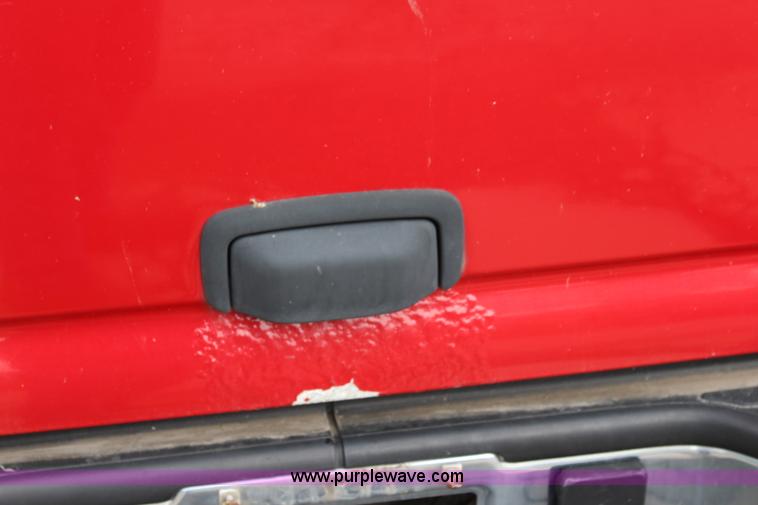 image for item K6934 2005 Chevrolet Suburban 2500 SUV