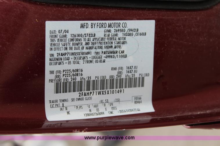 image for item K6935 2005 Ford Crown Victoria Police Interceptor