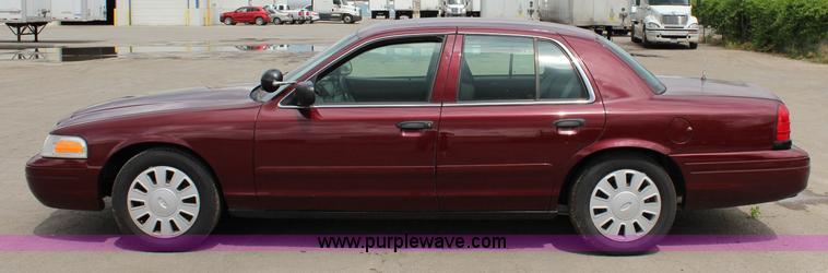 image for item K6936 2006 Ford Crown Victoria Police Interceptor