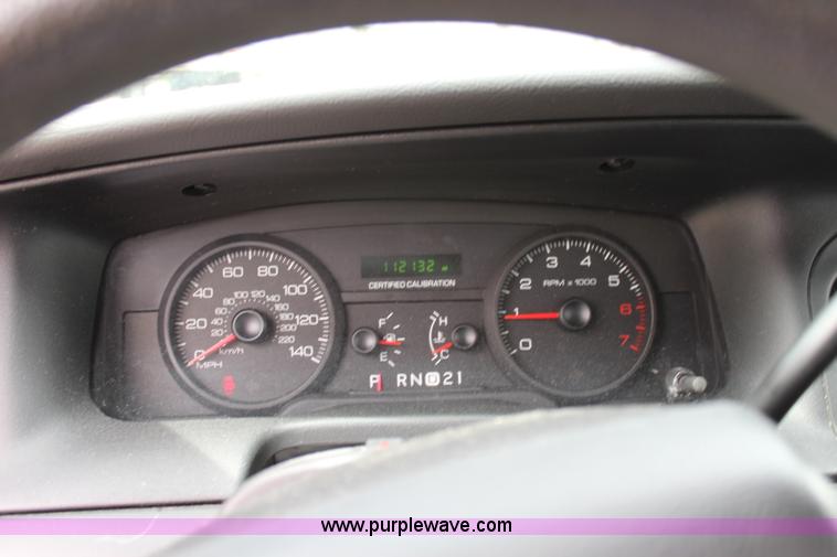 image for item K6936 2006 Ford Crown Victoria Police Interceptor