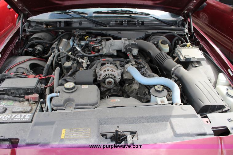 image for item K6936 2006 Ford Crown Victoria Police Interceptor