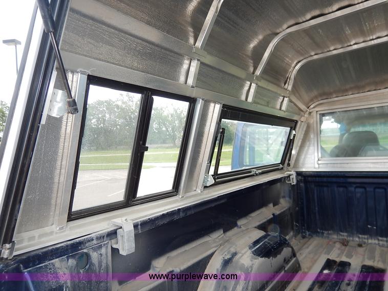 image for item K7468 2002 Chevrolet Silverado 1500 Ext. Cab pickup truck