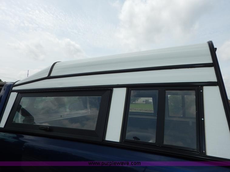 image for item K7468 2002 Chevrolet Silverado 1500 Ext. Cab pickup truck