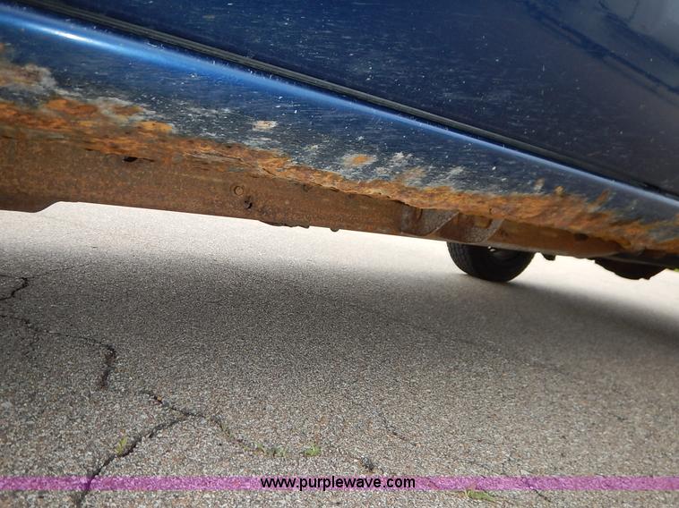 image for item K7468 2002 Chevrolet Silverado 1500 Ext. Cab pickup truck