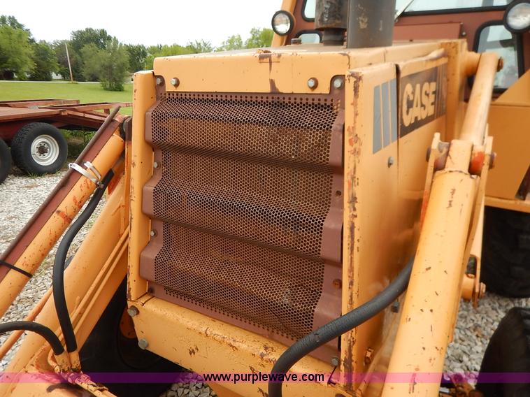 image for item K7476 1981 Case 480D Construction King landscape tractor