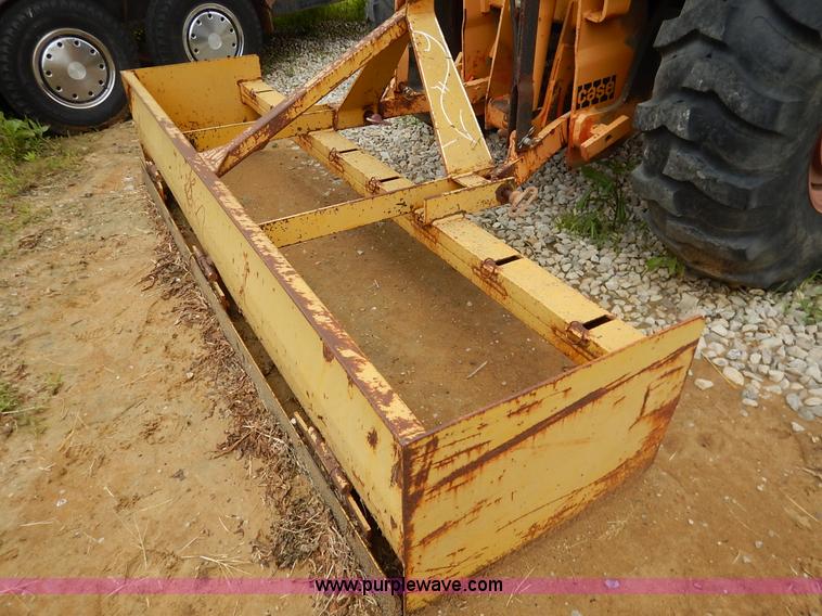 image for item K7476 1981 Case 480D Construction King landscape tractor