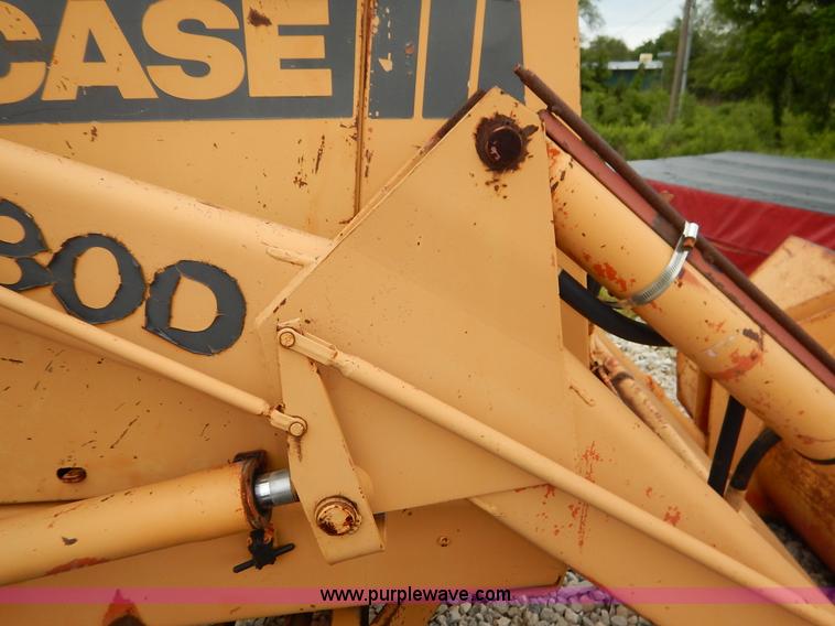 image for item K7476 1981 Case 480D Construction King landscape tractor