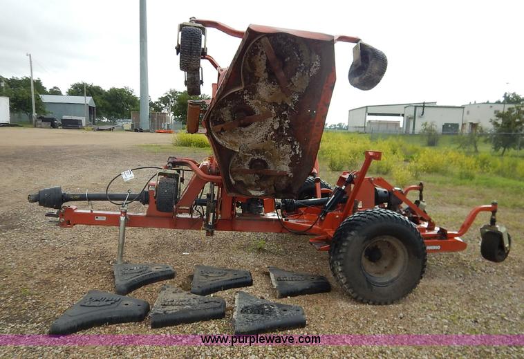 image for item K7492 2009 Rhino TX135A Turf Flex batwing mower
