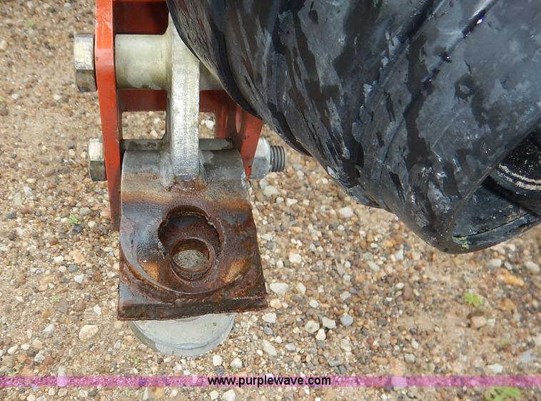 image for item K7492 2009 Rhino TX135A Turf Flex batwing mower