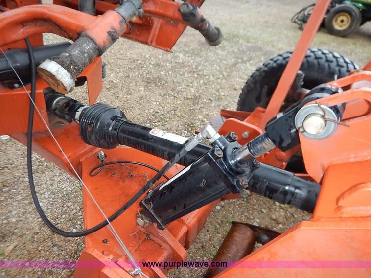 image for item K7492 2009 Rhino TX135A Turf Flex batwing mower