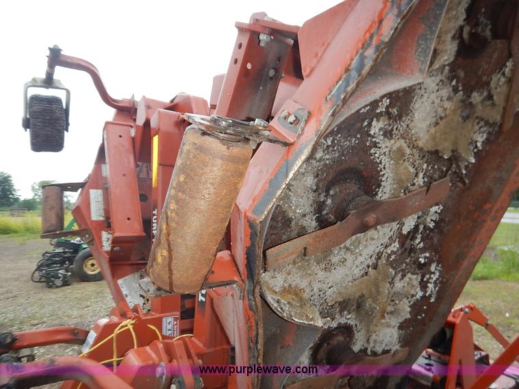 image for item K7492 2009 Rhino TX135A Turf Flex batwing mower