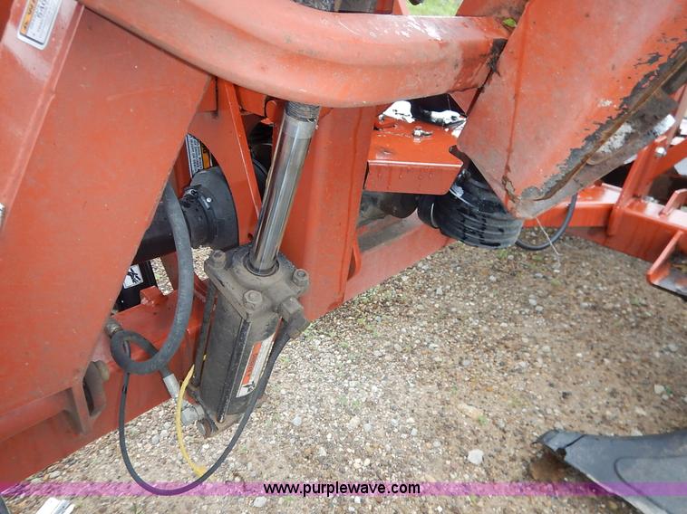 image for item K7492 2009 Rhino TX135A Turf Flex batwing mower