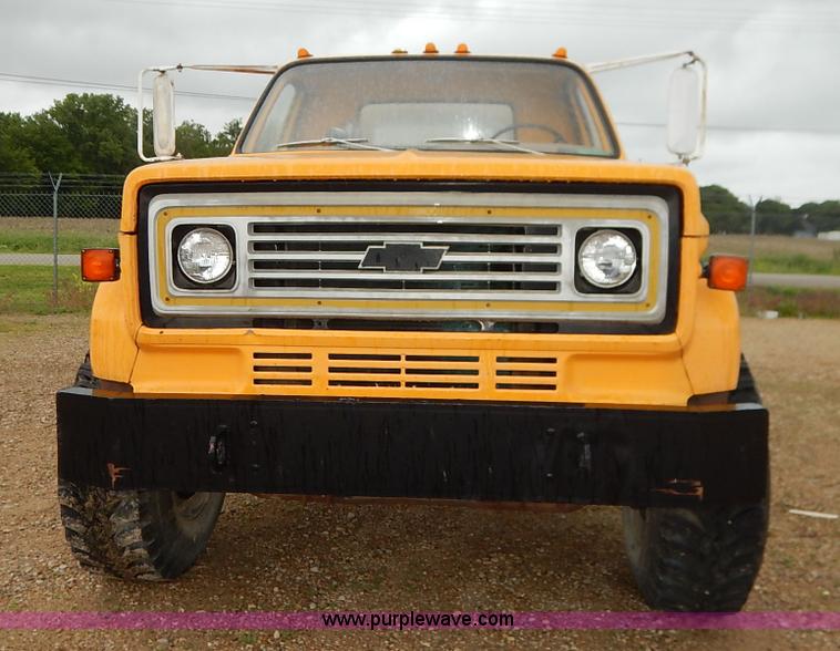 image for item K7494 1978 Chevrolet C60 Custom Deluxe tank truck