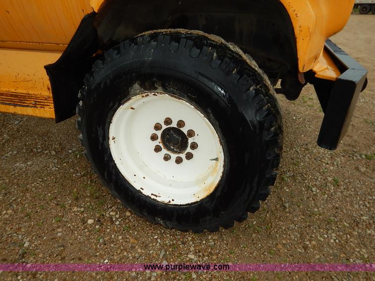 image for item K7494 1978 Chevrolet C60 Custom Deluxe tank truck