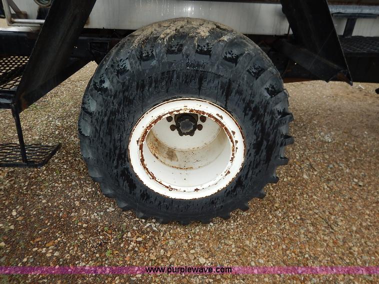 image for item K7494 1978 Chevrolet C60 Custom Deluxe tank truck