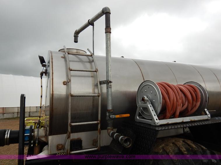 image for item K7494 1978 Chevrolet C60 Custom Deluxe tank truck