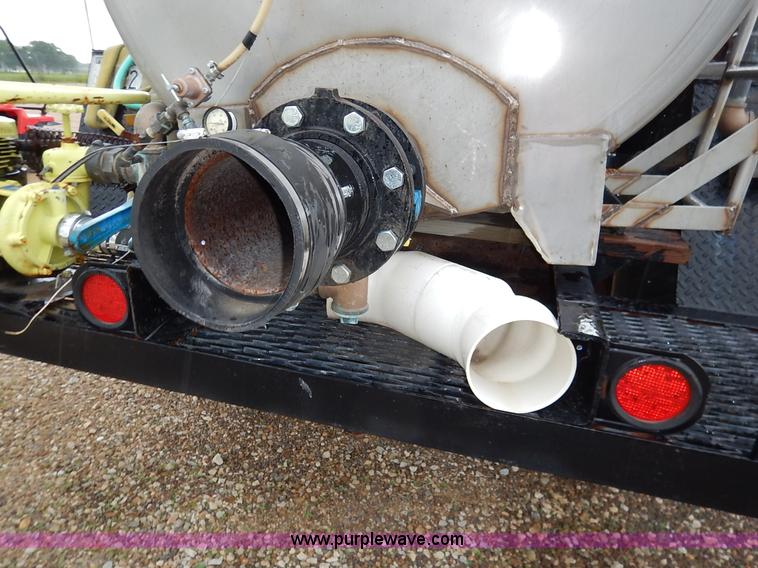 image for item K7494 1978 Chevrolet C60 Custom Deluxe tank truck