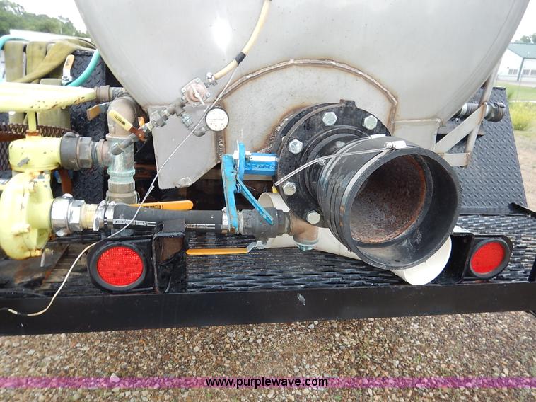 image for item K7494 1978 Chevrolet C60 Custom Deluxe tank truck