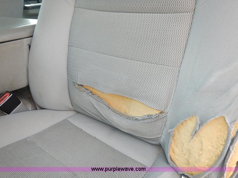 image for item K7498 2005 Ford F350 Super Duty XL Crew Cab pickup truck