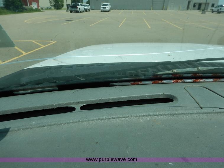 image for item K7498 2005 Ford F350 Super Duty XL Crew Cab pickup truck