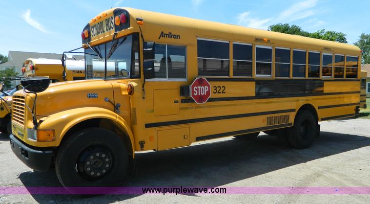 image for item K8084 1997 International 3800 bus