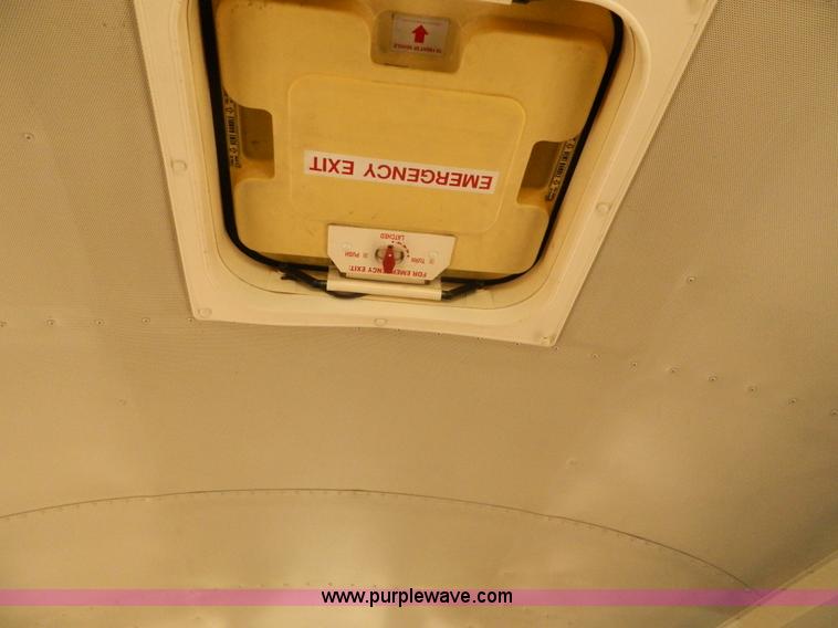 image for item K8084 1997 International 3800 bus