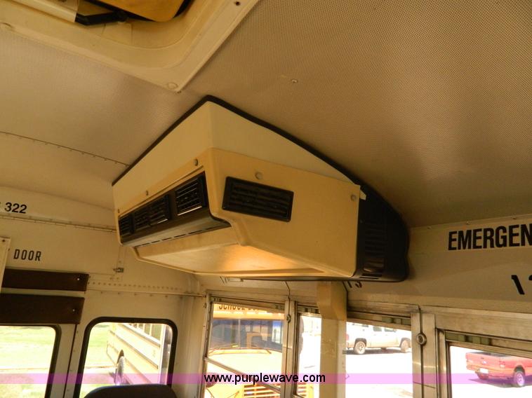 image for item K8084 1997 International 3800 bus