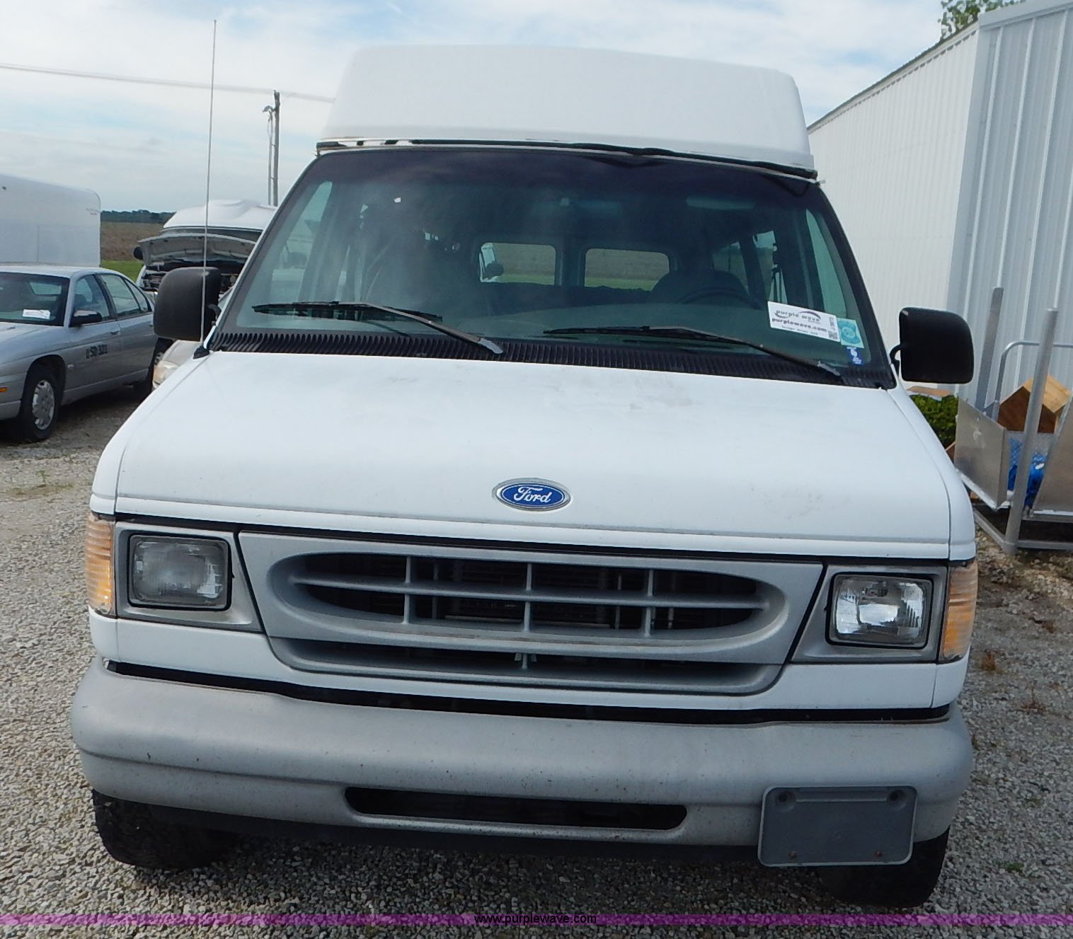 1997 Ford Club Wagon Econoline van in St. Marys, KS Item J3872 sold
