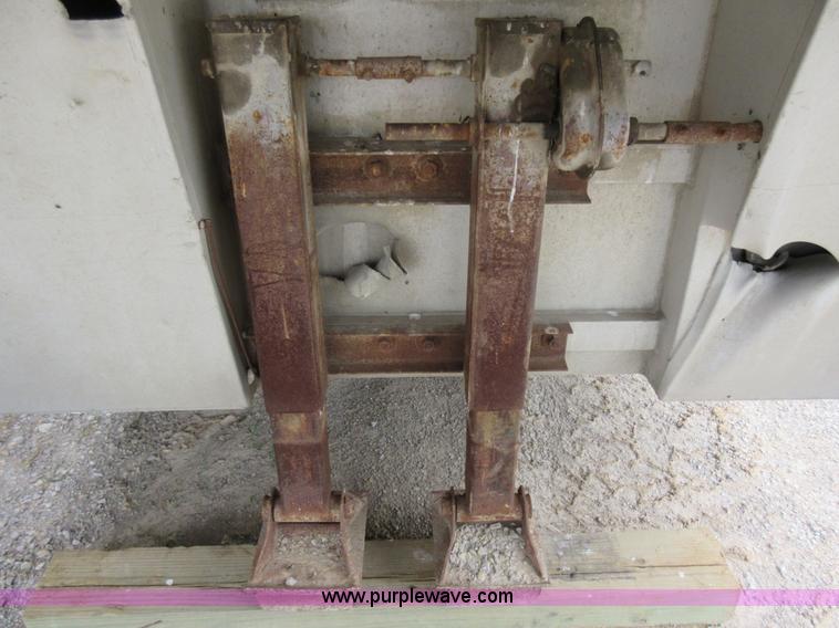 image for item AO9137 1992 Ranch-hand livestock trailer