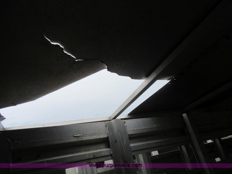 image for item AO9137 1992 Ranch-hand livestock trailer