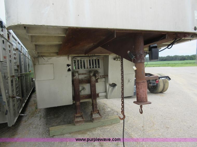 image for item AO9137 1992 Ranch-hand livestock trailer