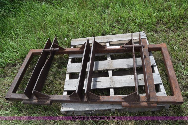 image for item BM9849 Header attachment