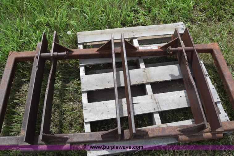 image for item BM9849 Header attachment