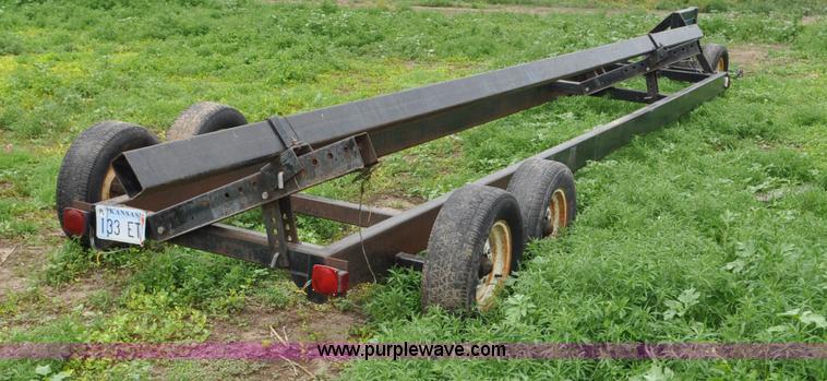 image for item F2471 1999 Harvest Hand header trailer