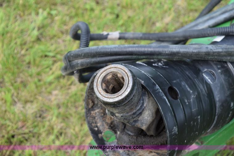 image for item H5047 1991 John Deere 535 round baler