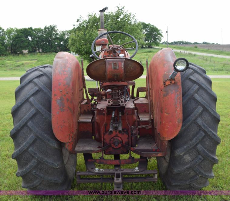 image for item H5048 International 400 tractor