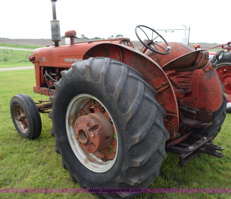 image for item H5048 International 400 tractor